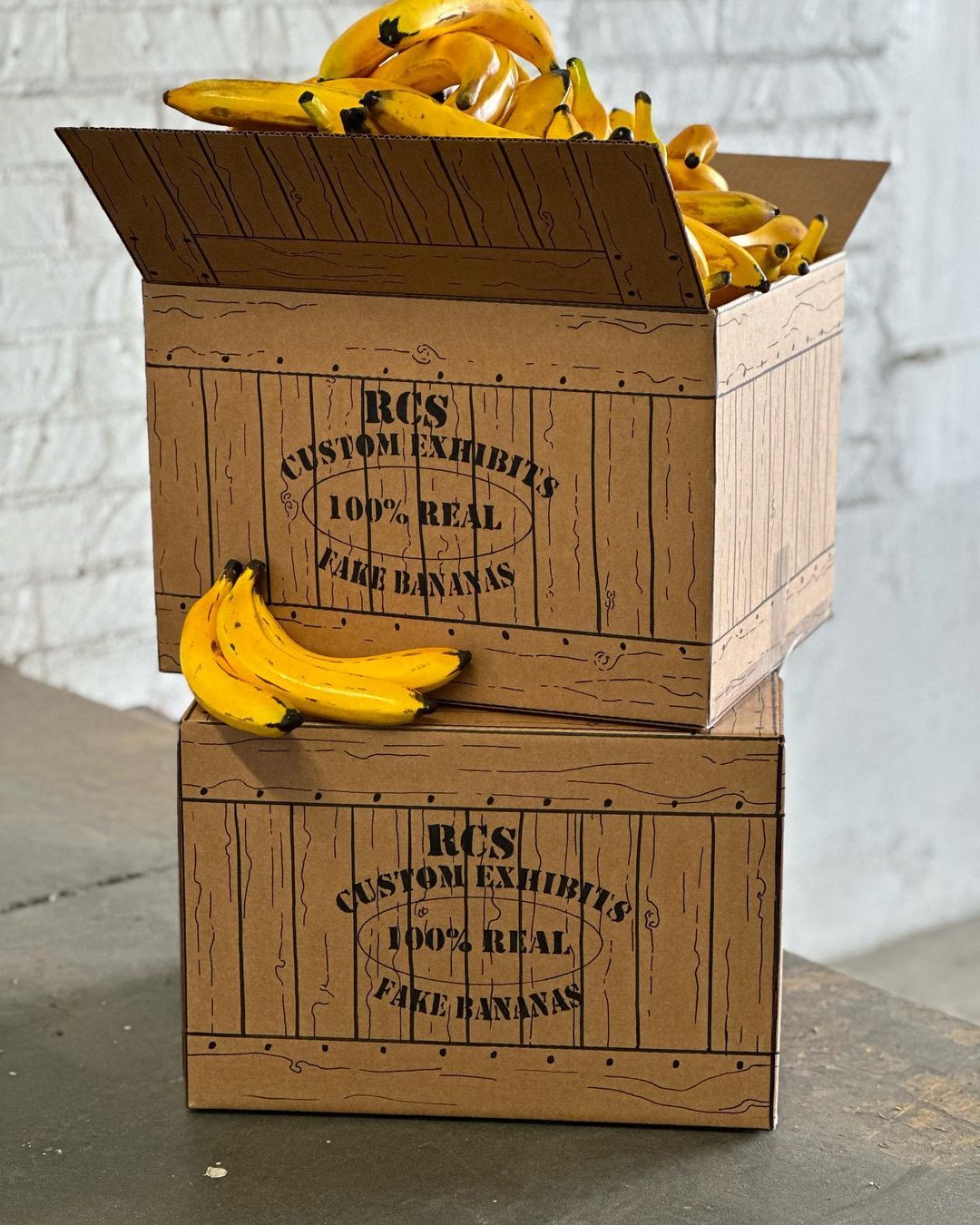 fake banana boxes